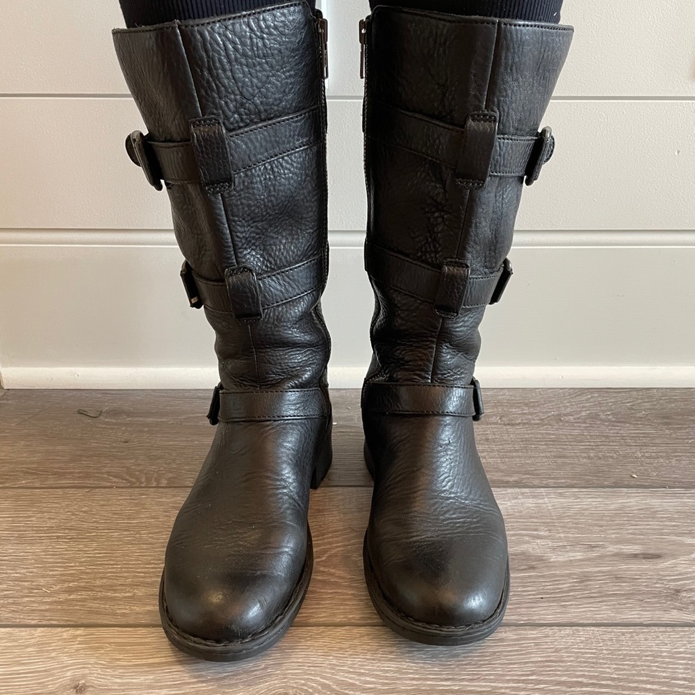 Athleta black boots